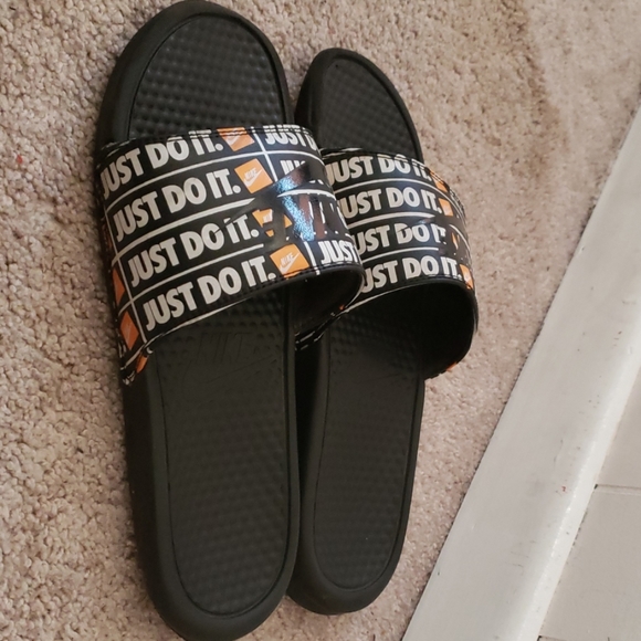 Nike Slides JDI - Picture 2 of 2